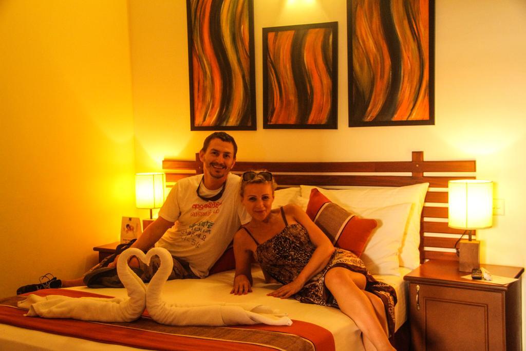 Hotel Romano เนกอมโบ ภายนอก รูปภาพ